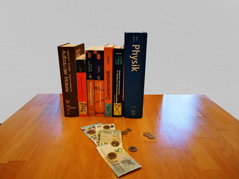 BKV Bücher und Geld